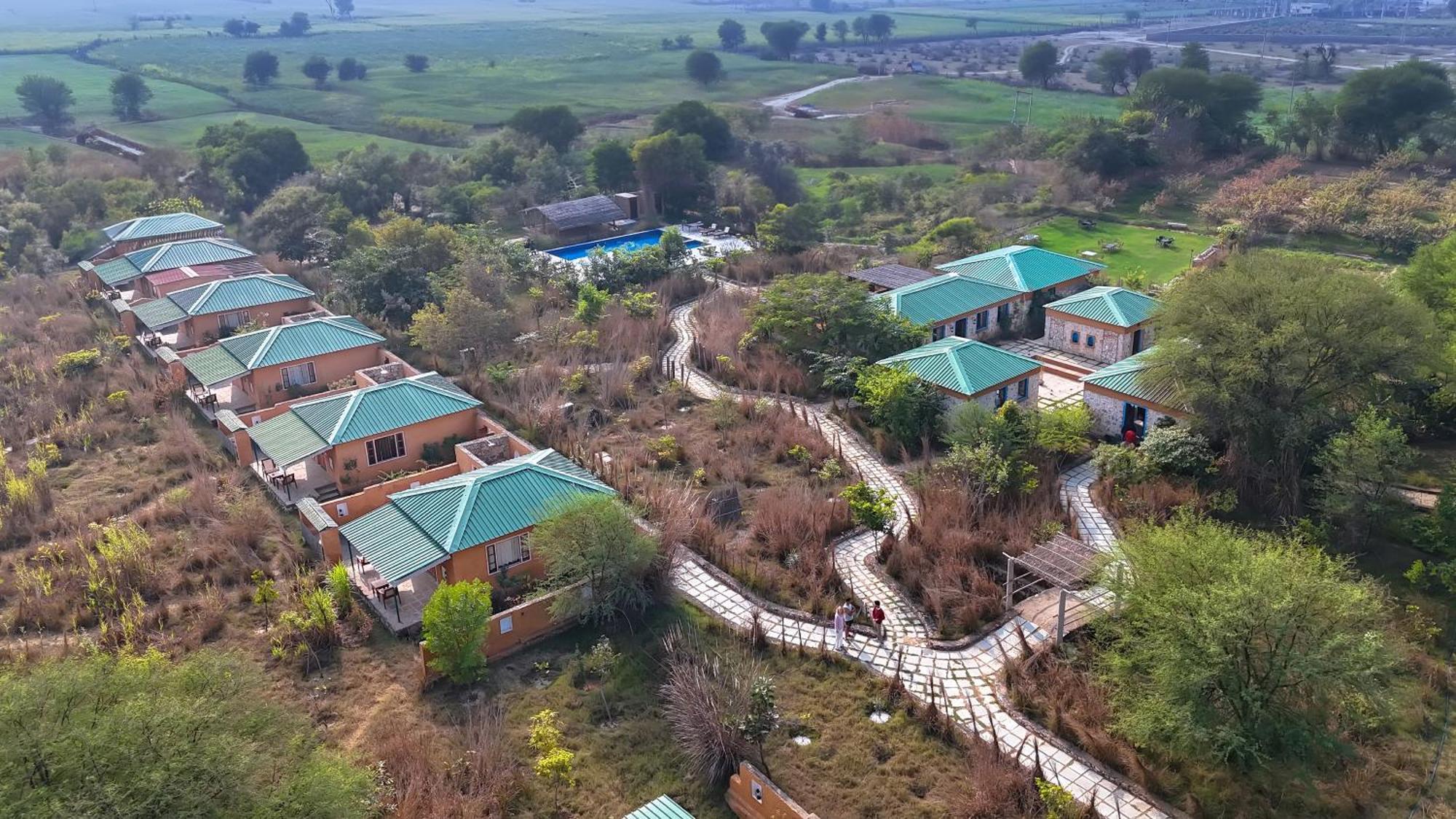 סוואי מדופור Bagh Serai - Rustic Cottage With Private Pool מראה חיצוני תמונה